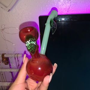 Glass cherry bubbler